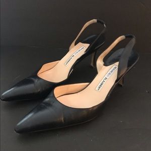 Manolo Blahnik Navy Blue slingback 3 inch heels 8